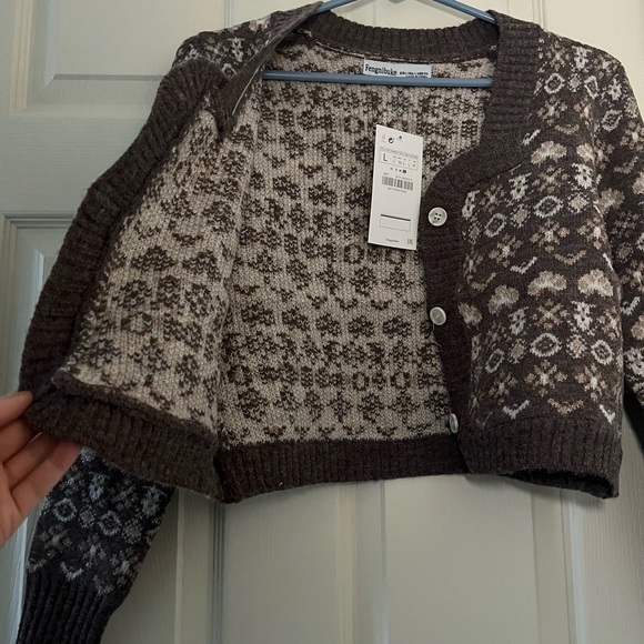 Cropped taupe brown Fair isle button up sweetheart neckline cardigan-size M-NWT - Picture 11 of 13